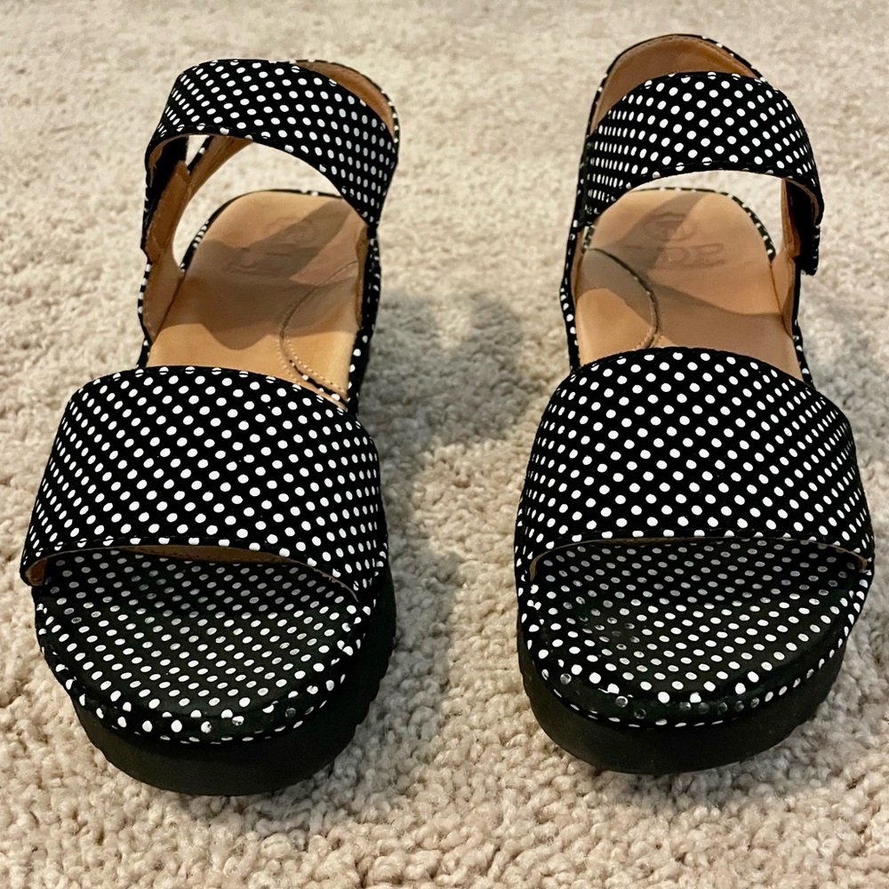 L’amour Des Pieds Abrilla Sandals leather Black polka‎ dot preppy shoes 7.5 - Picture 5 of 9